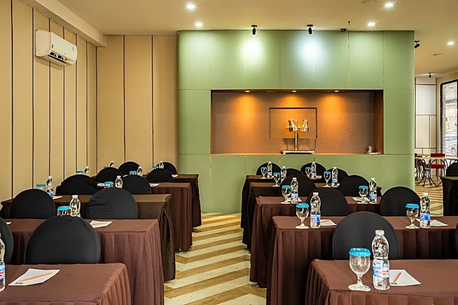 Zuri Express Palembang