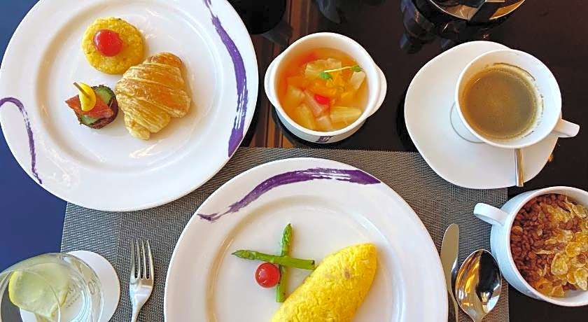 Conrad By Hilton Dalian