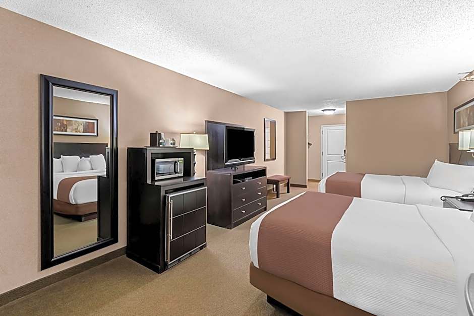 Heartland Inn & Suites, SureStay Collection by Best Western