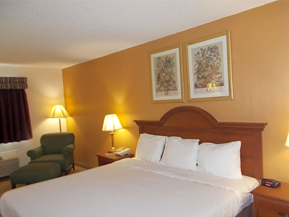 Royalton Inn And Suites Wilmin