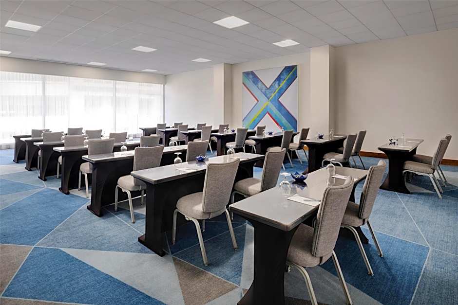 Hyatt Regency Los Angeles International Airport