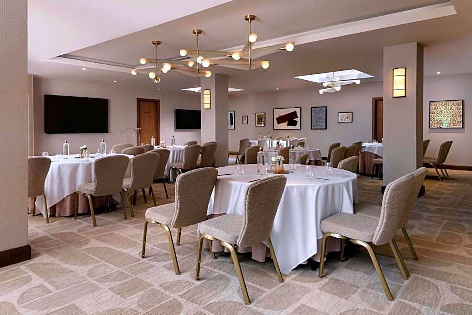Montcalm Royal London House, Autograph Collection