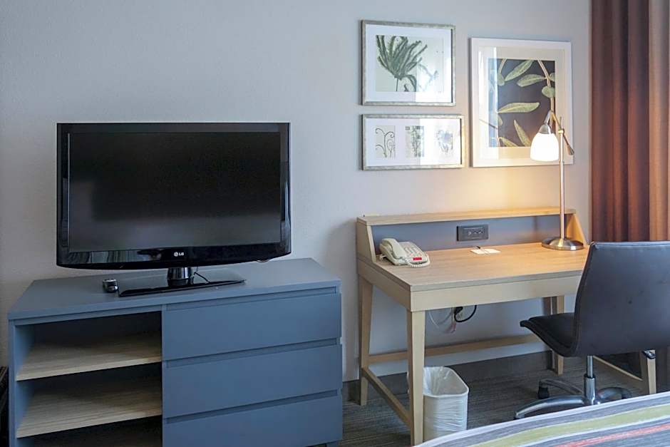 Country Inn & Suites by Radisson, Washington, D.C. East - Capitol Heights, MD