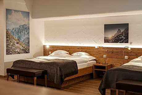 Large Room With Kitchenette - No View