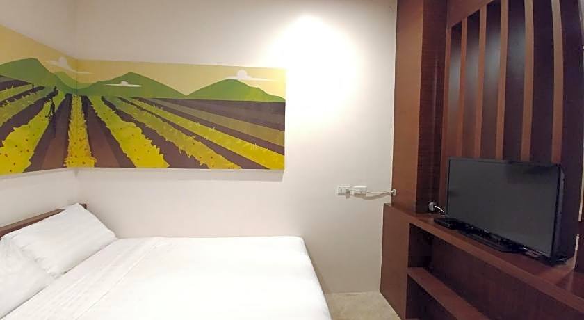 Bed and Bath Serviced Suites