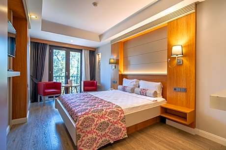 Standard King Room