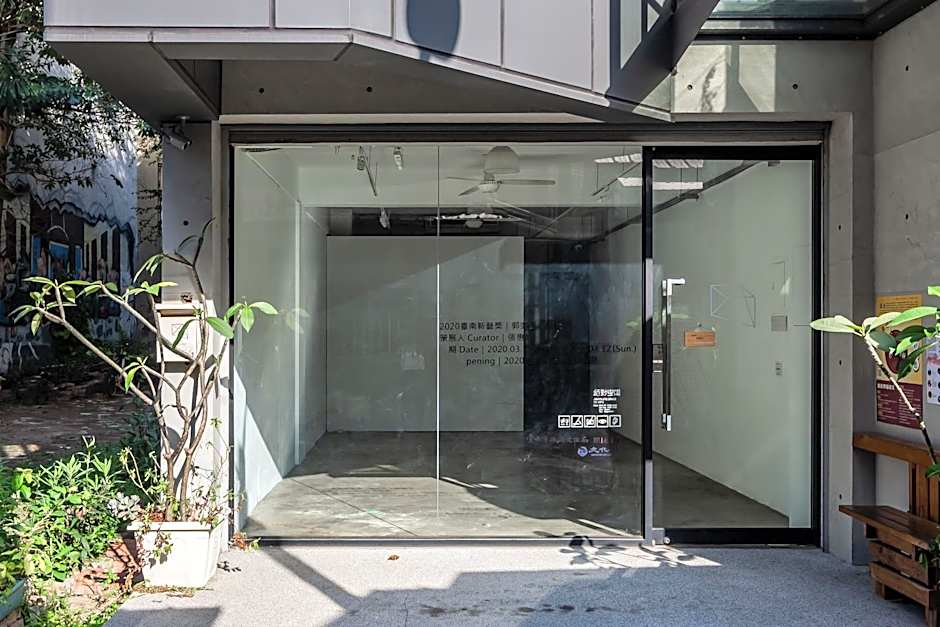 Art Station x Residence