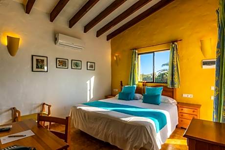 Double Room with Mountain View