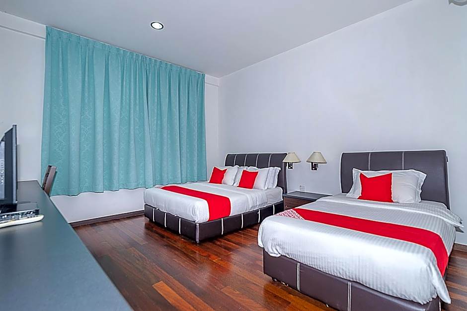 OYO 90036 Eagle Wood Garden