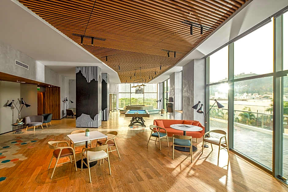 Citadines Marina Halong