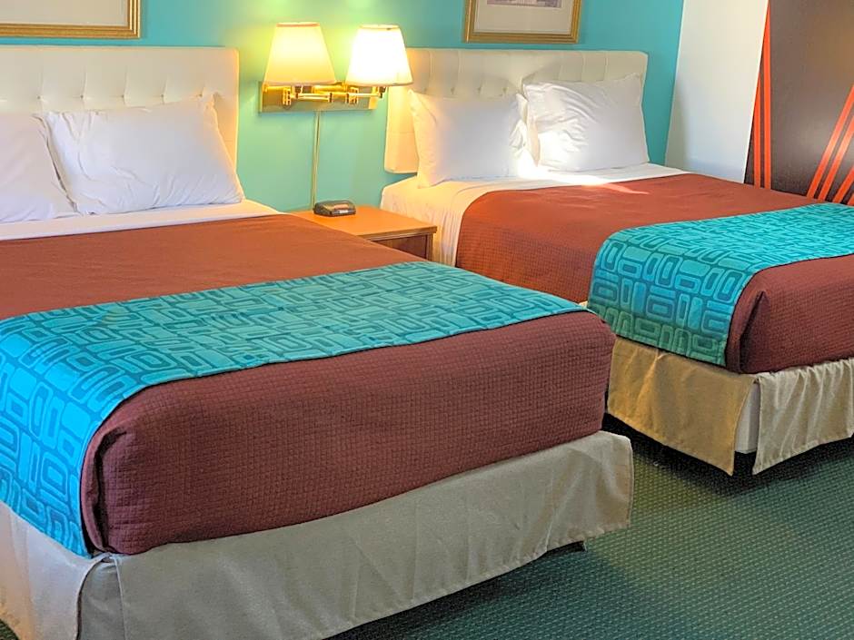 Howard Johnson by Wyndham Williamstown