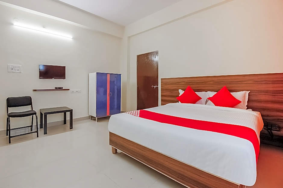 Hotel Banyan Tree