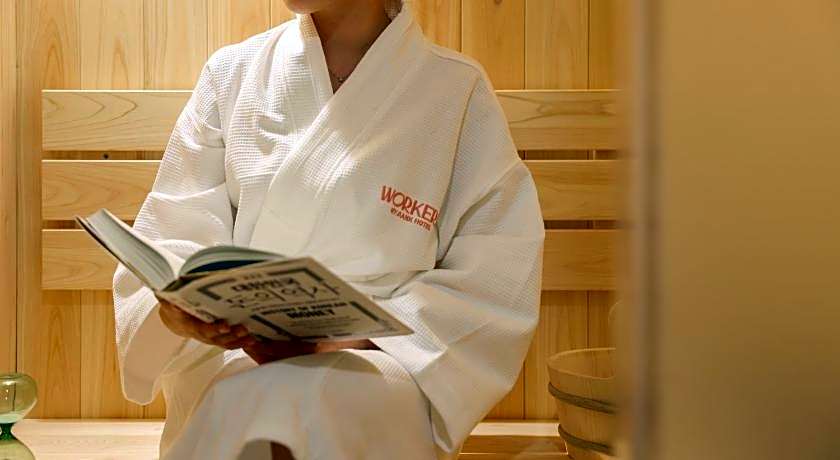 Workers Hotel Ansan by Aank