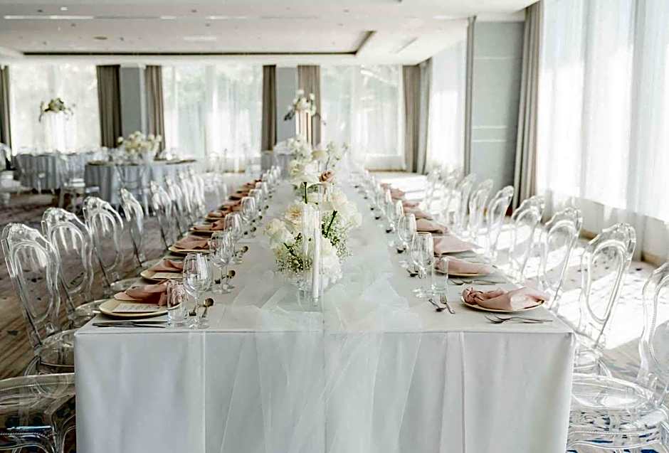 DoubleTree By Hilton Perth Waterfront