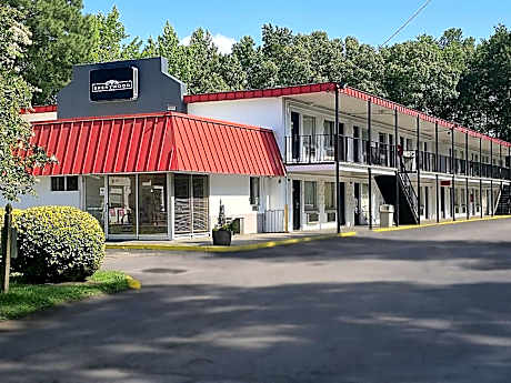 Brentwood Inn Richmond South