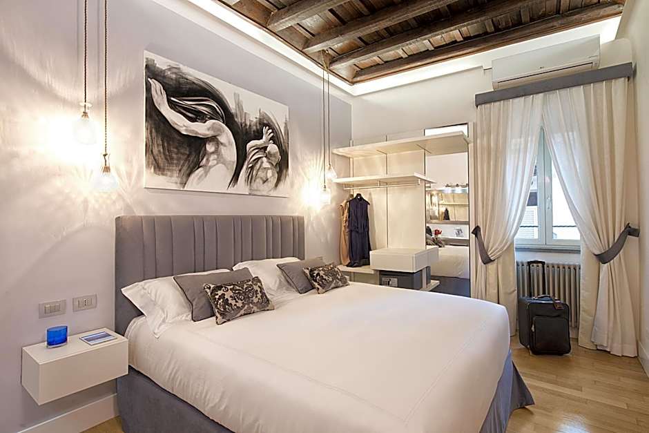 Photo 1 of 9 of Classic