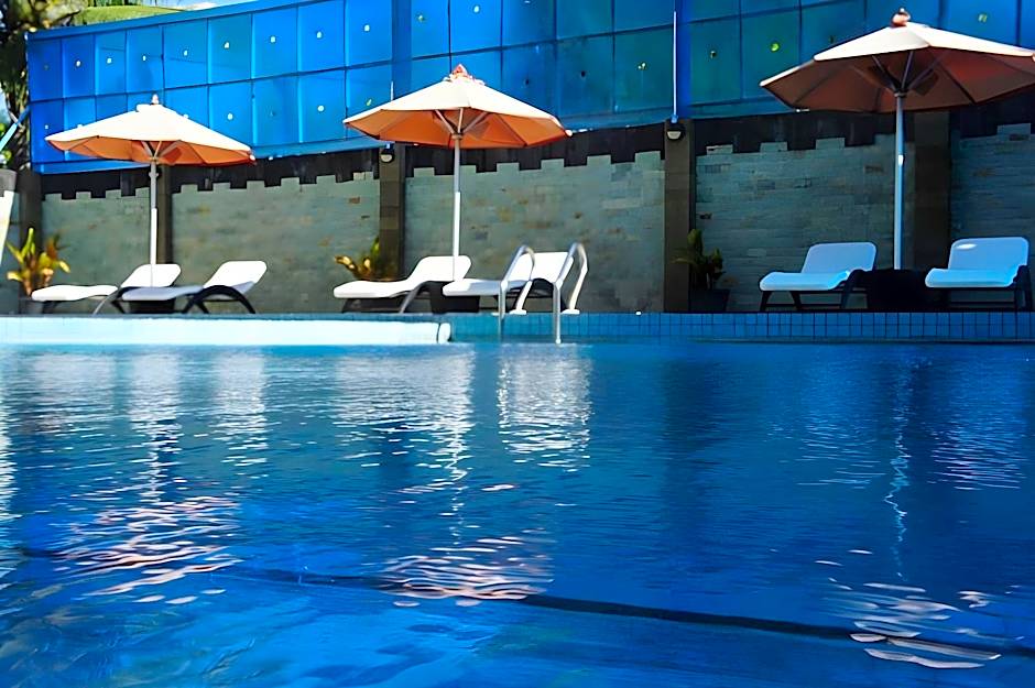 Sylvia Hotel Maumere