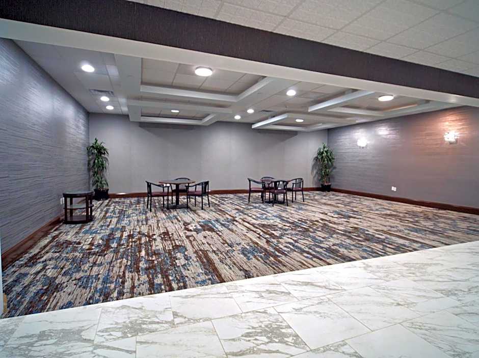 Holiday Inn Cincinnati-Eastgate By IHG