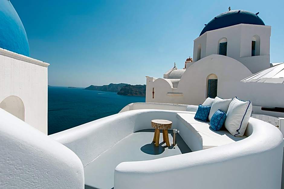 Oia Spirit Boutique Residences