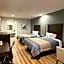 Scottish Inn & Suites - IAH Airport
