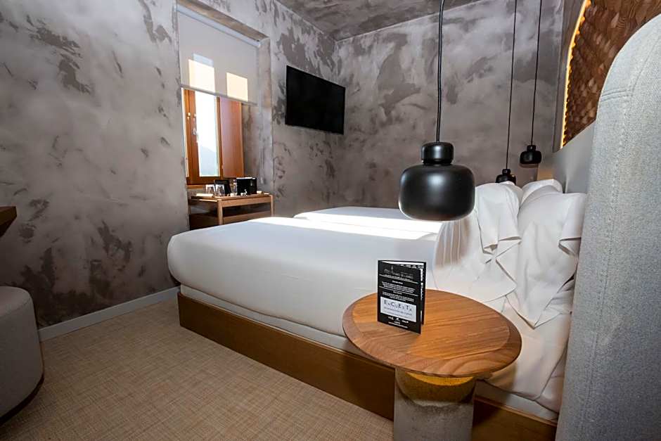 Hotel Faro Lariño
