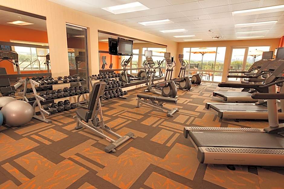 Courtyard by Marriott Kansas City At Briarcliff