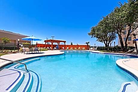 Kozy Hotel Dallas DFW Airport Area West