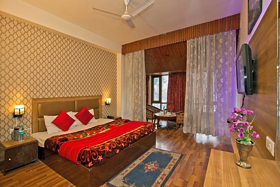 Hotel Sitara International