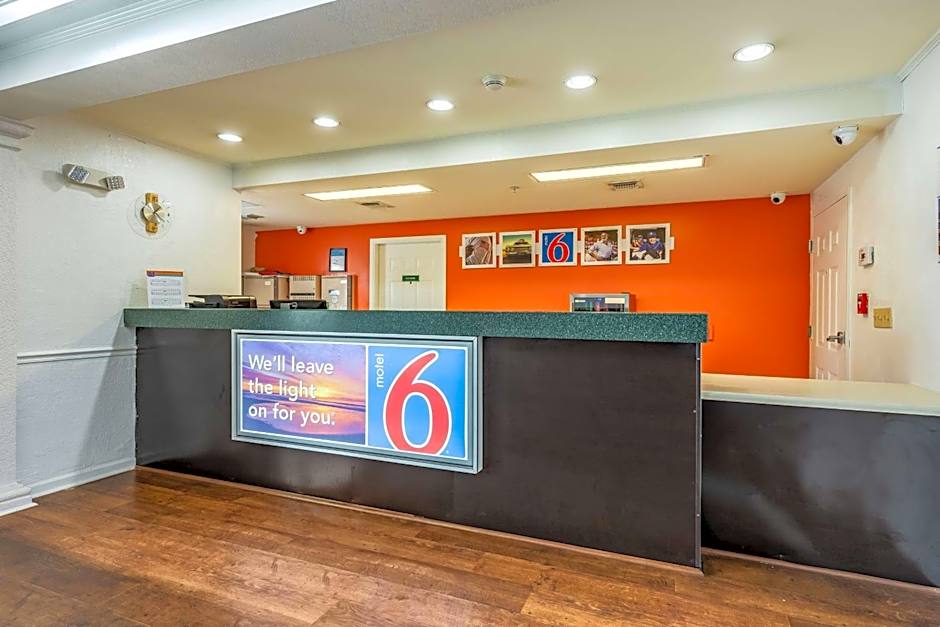 Motel 6-Shreveport, LA