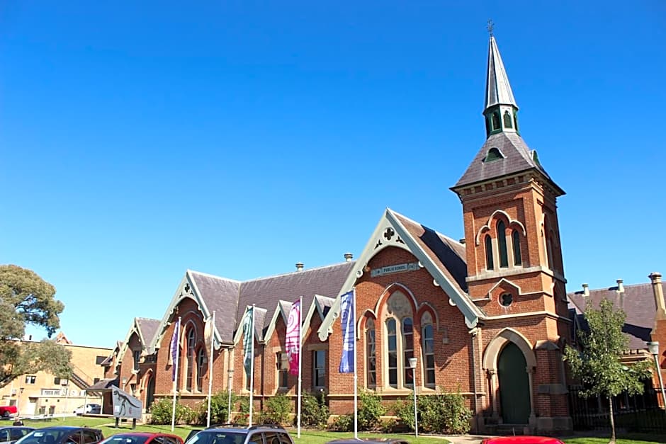 Bathurst Gold Panner