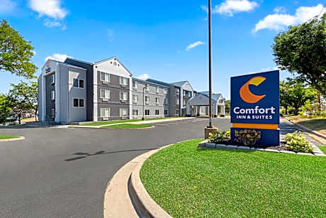 Comfort Inn & Suites Olathe - Kansas City