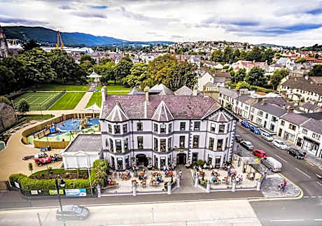 The Whistledown Hotel