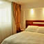 Condesa Suites