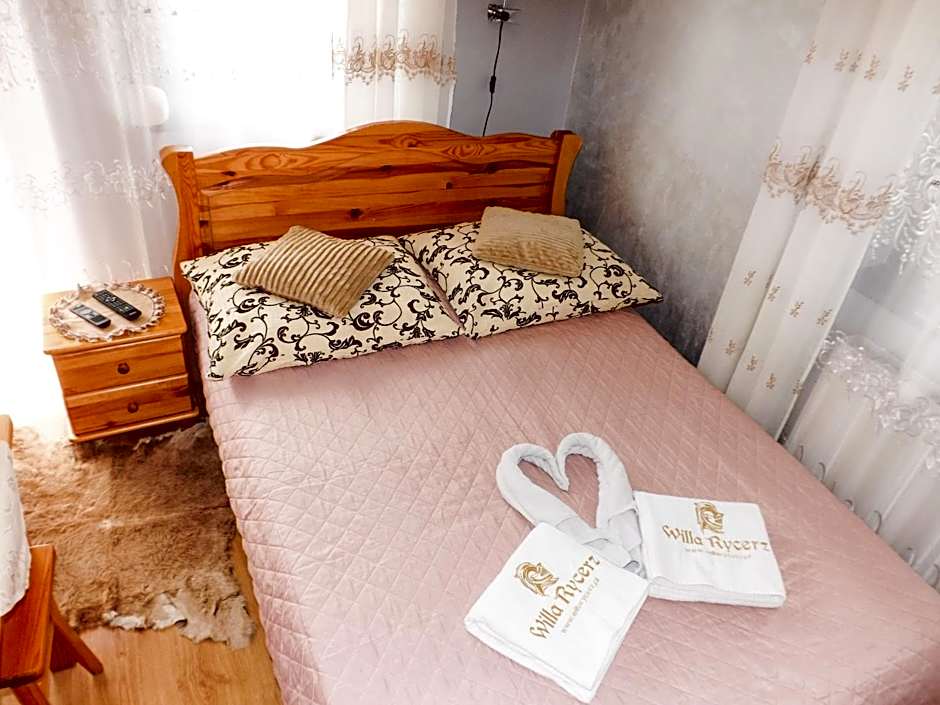 Photo 1 of 12 of Double Room with Private Bathroom