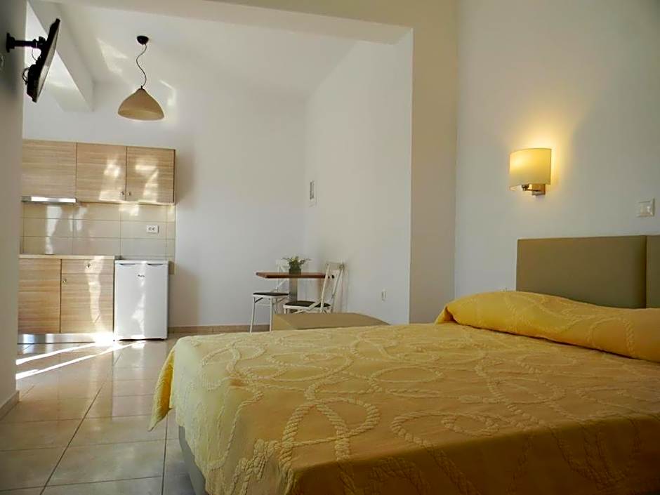 Anatoli Rooms
