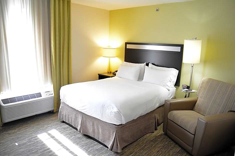 Candlewood Suites Youngstown W - I-80 Niles Area By IHG