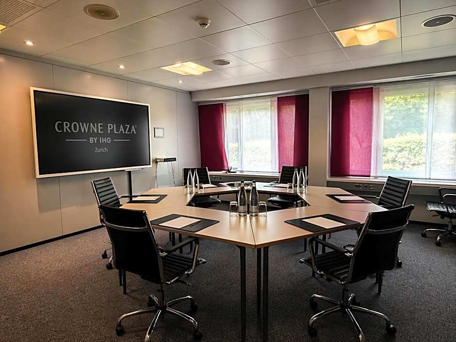 Crowne Plaza Zurich By IHG