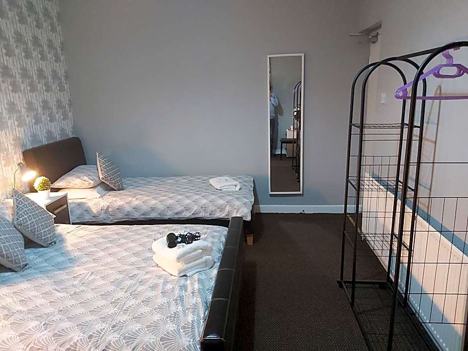 The Vale Apart Hotel