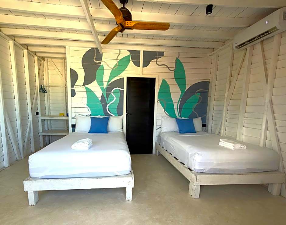 El Faro Beach Front by ÓOL Hotels