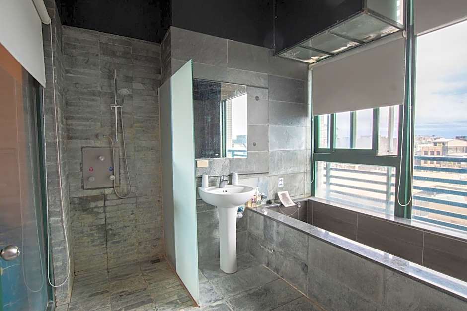 Duoai Mineral Spring