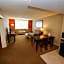 Holiday Inn & Suites Boston-Peabody, an IHG Hotel