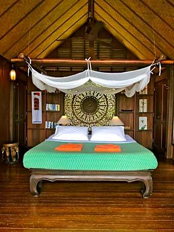 Bungalow with Sea View