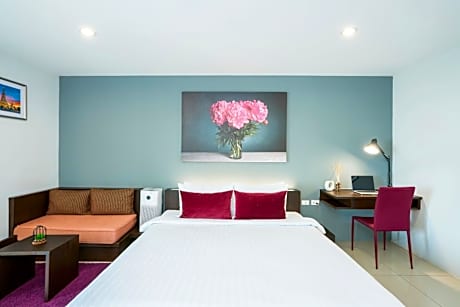 Junior Suite King Room