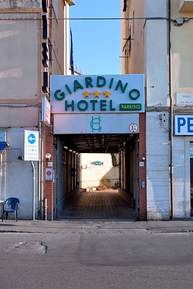 Parking Hotel Giardino