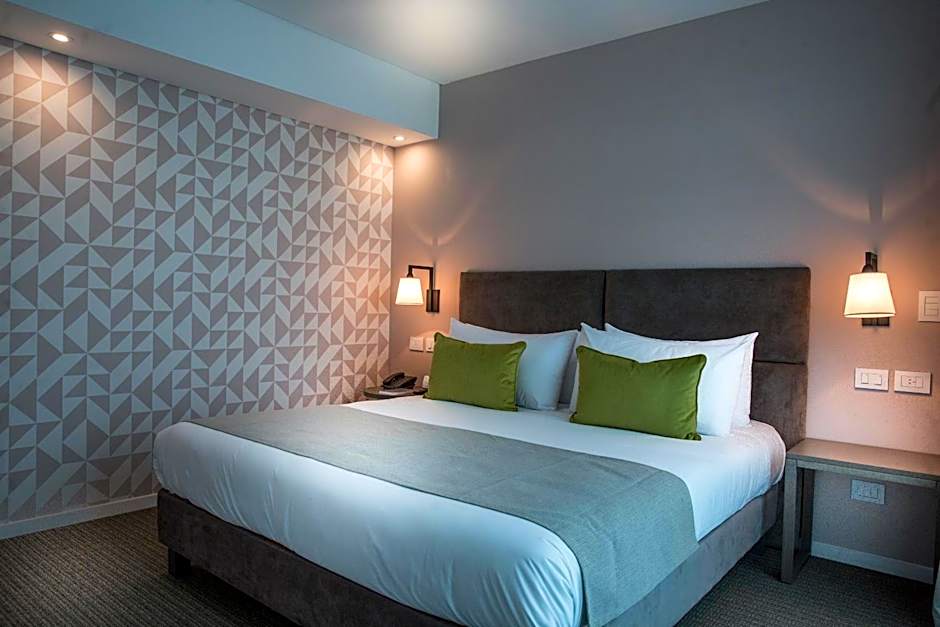 Howard Johnson Plaza Buenos Aires