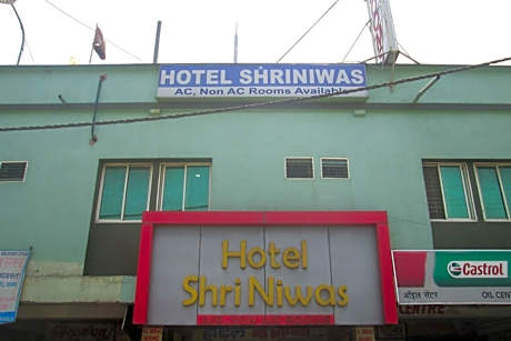 Hotel Shri Niwas
