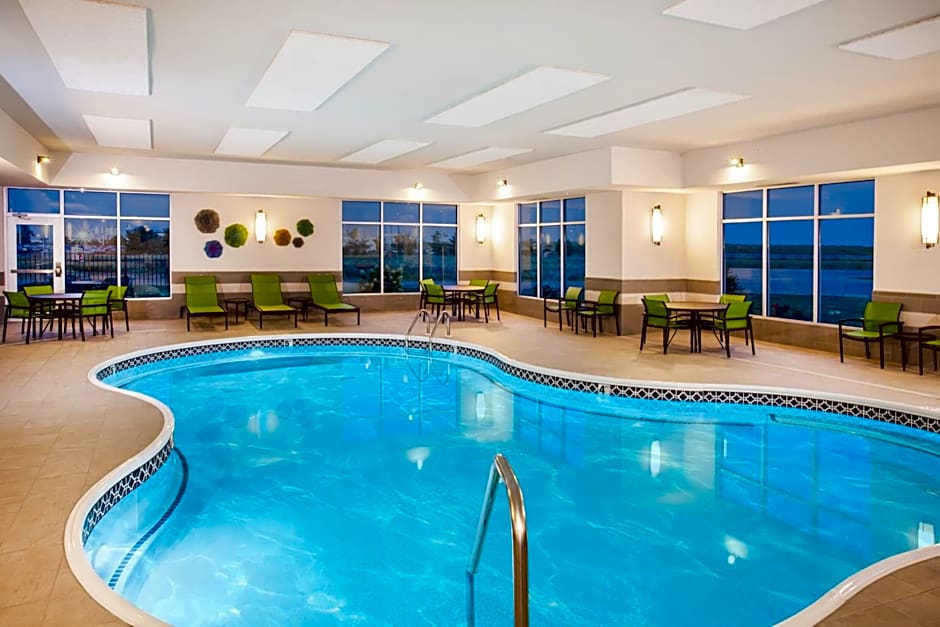 Holiday Inn Express & Suites Litchfield By IHG