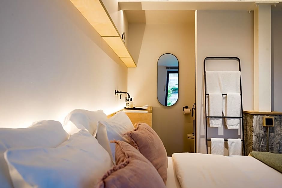 Poutrelle Guestrooms