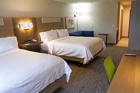 Suite with Two Queen Beds and Mobility Accessible Tran Shower