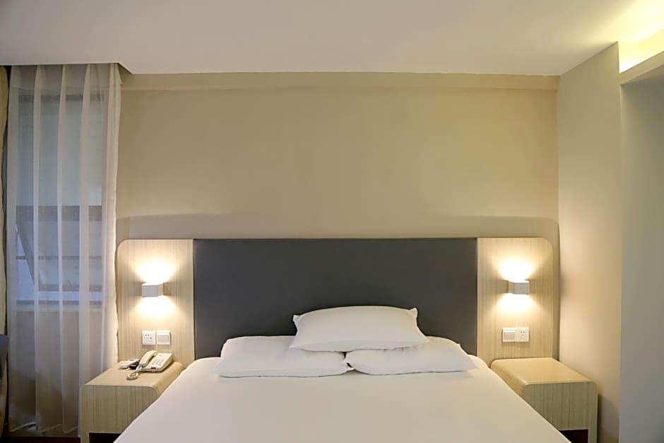 Hanting Hotel Zhuhai Qinglv Zhong Road